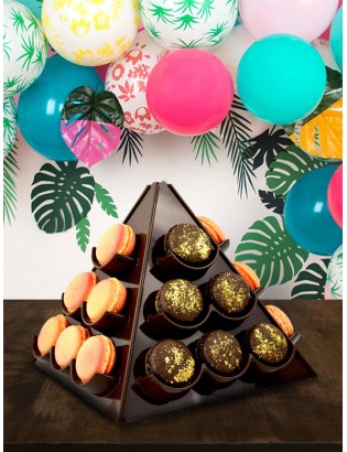 pièce montée  de macarons